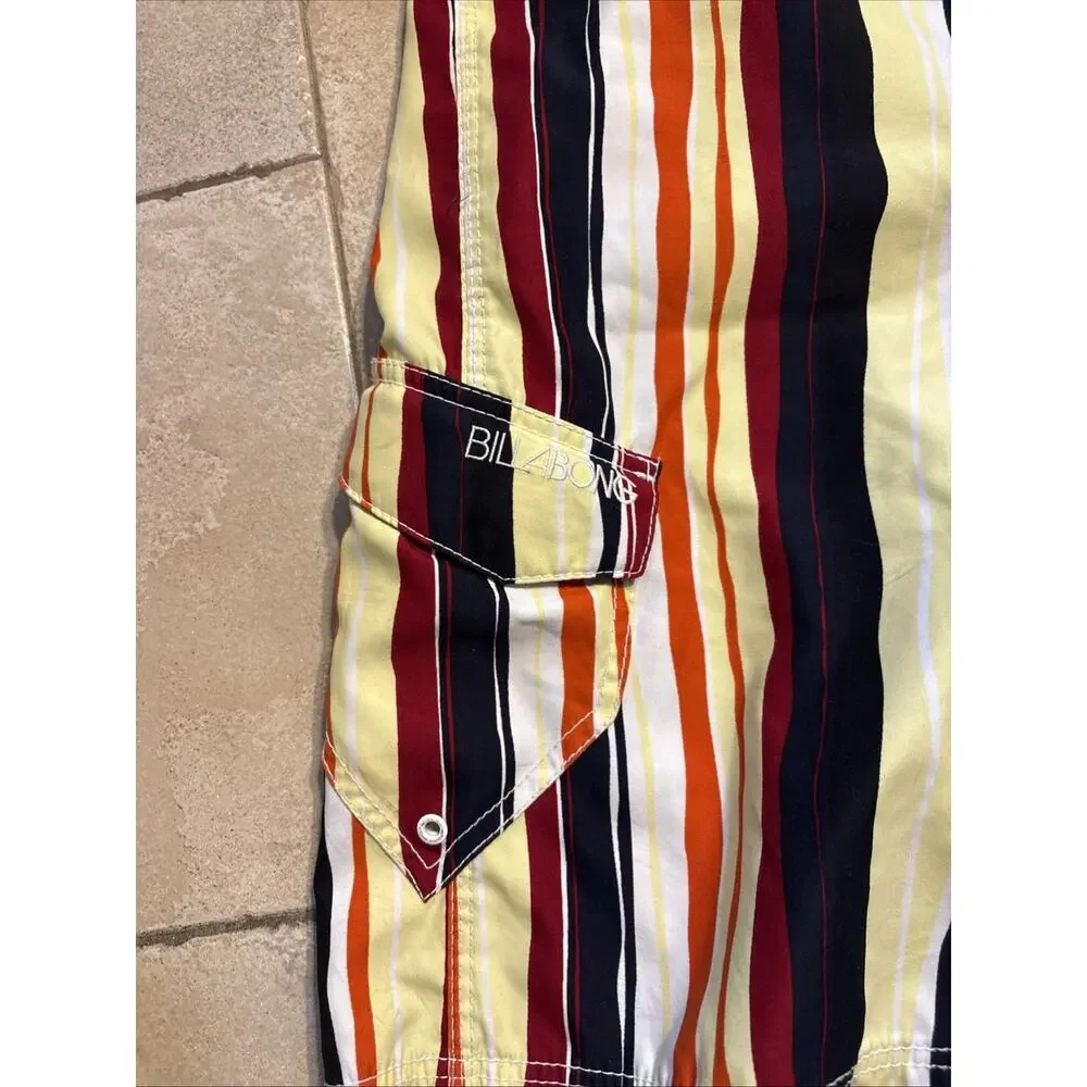 Vintage Billabong Men’s Multicolor Striped Board Shorts Swim Trunks Size 36